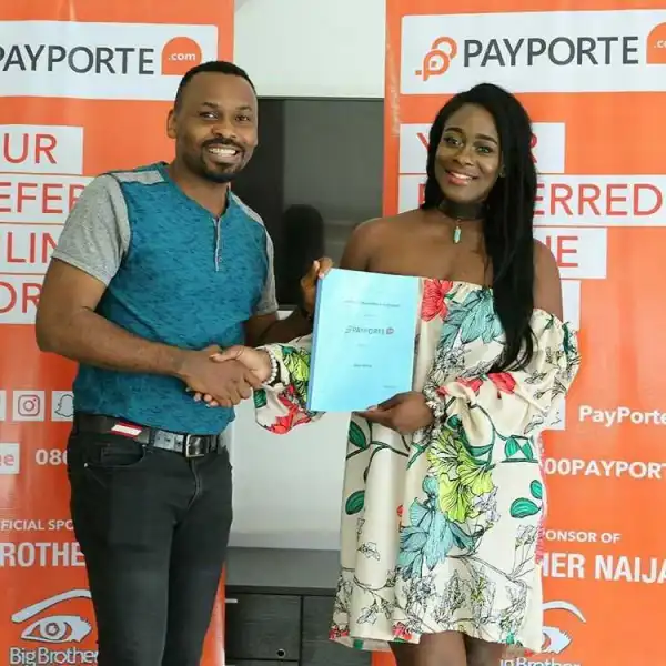 Uriel Becomes Payporte Fashion Ambassador (Photos)